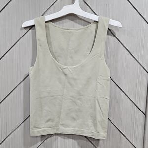 a new day Women's Light Green Tank Top